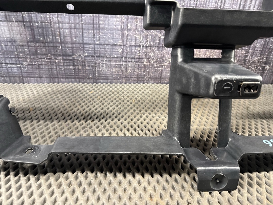 Рамка радиатора, 31660 рублей, Красноярск