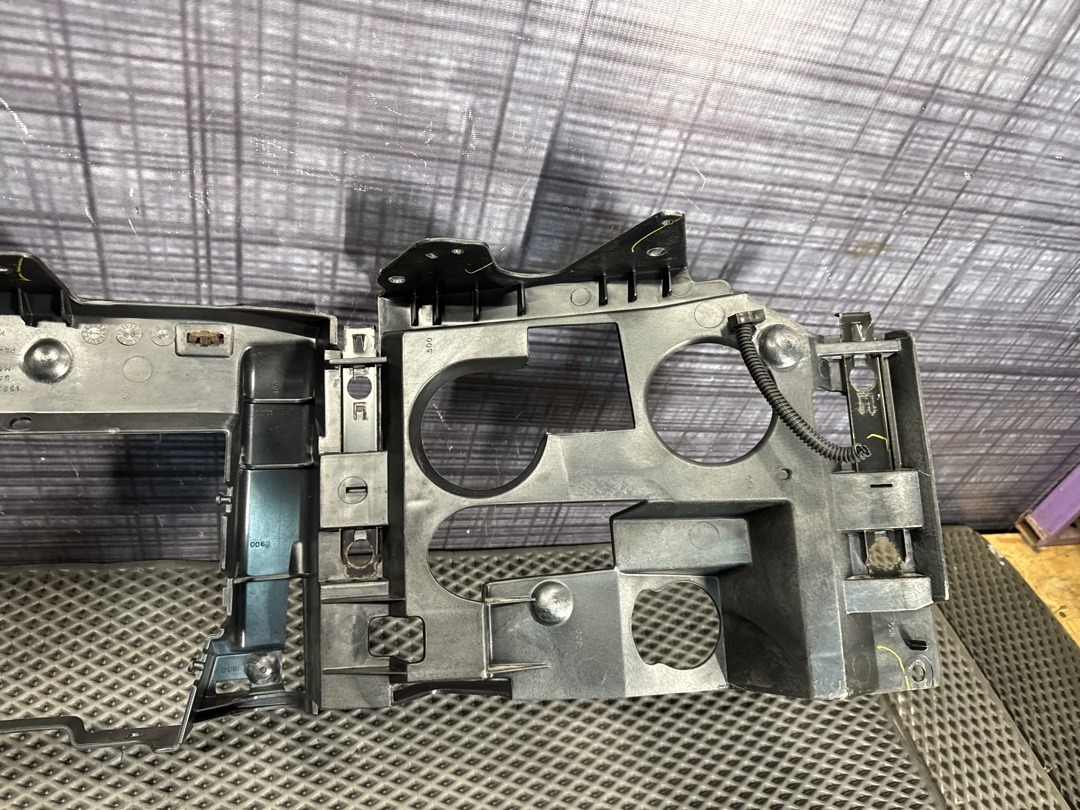 Рамка радиатора, 31660 рублей, Красноярск