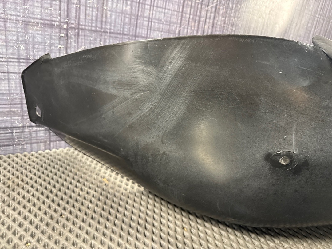 Подкрылок, 960 рублей, Красноярск