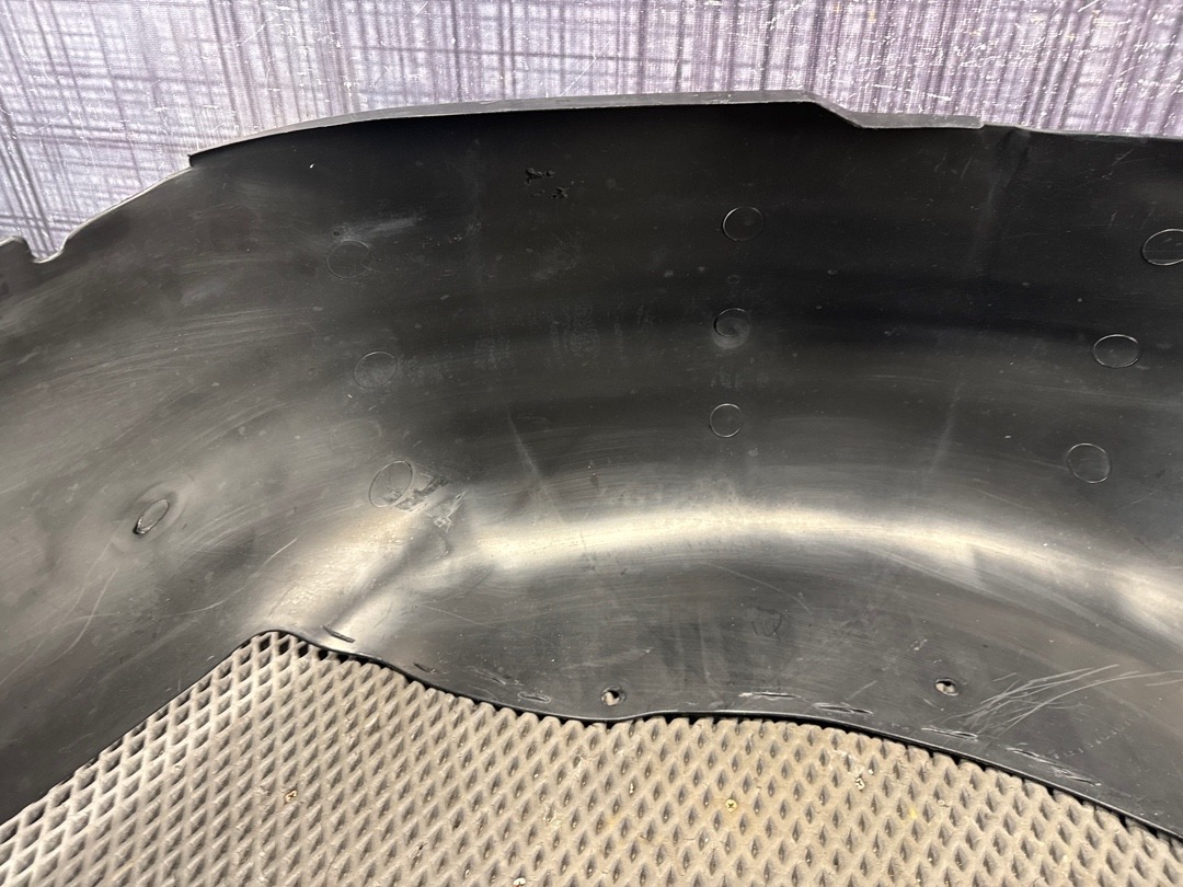 Подкрылок, 960 рублей, Красноярск