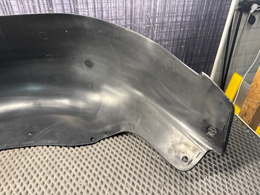 Подкрылок, 960 рублей, Красноярск