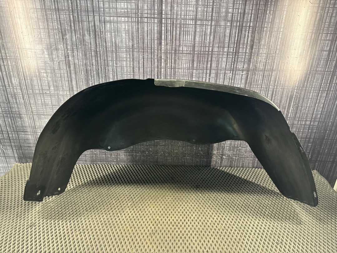 Подкрылок, 820 рублей, Красноярск