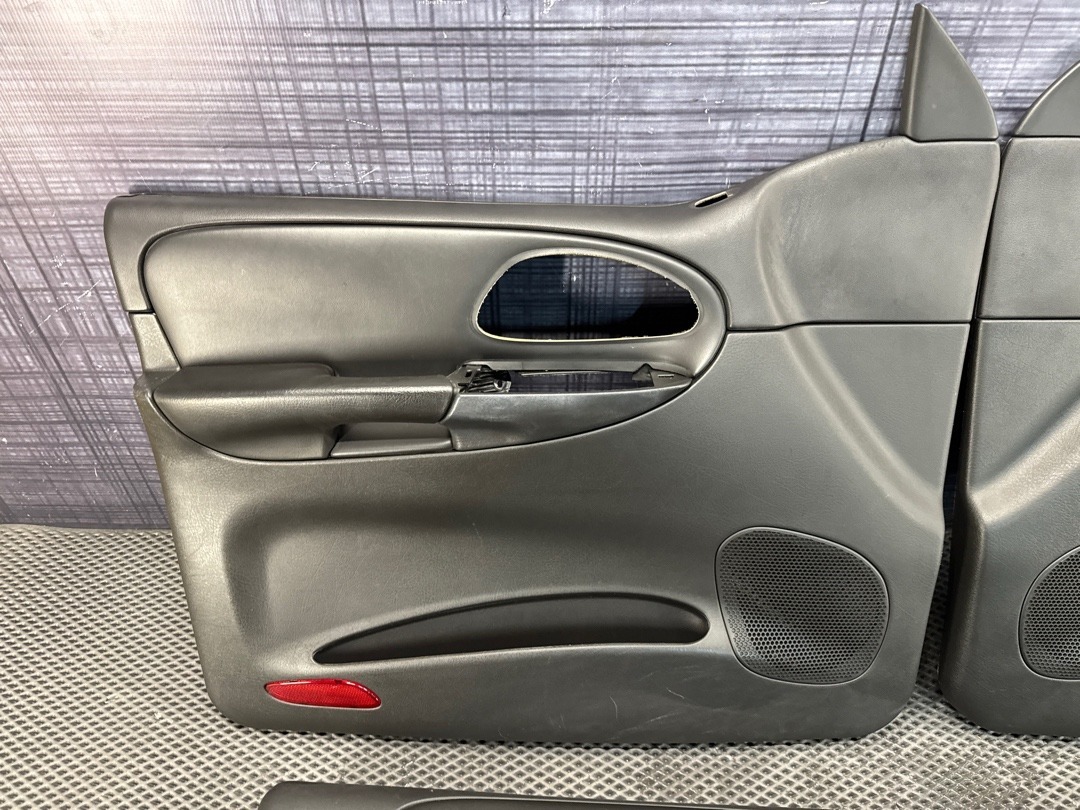 Комплект обшивок дверей, 15430 рублей, Красноярск