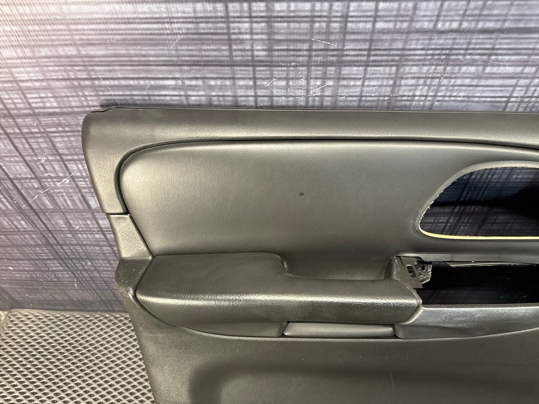 Комплект обшивок дверей, 15430 рублей, Красноярск