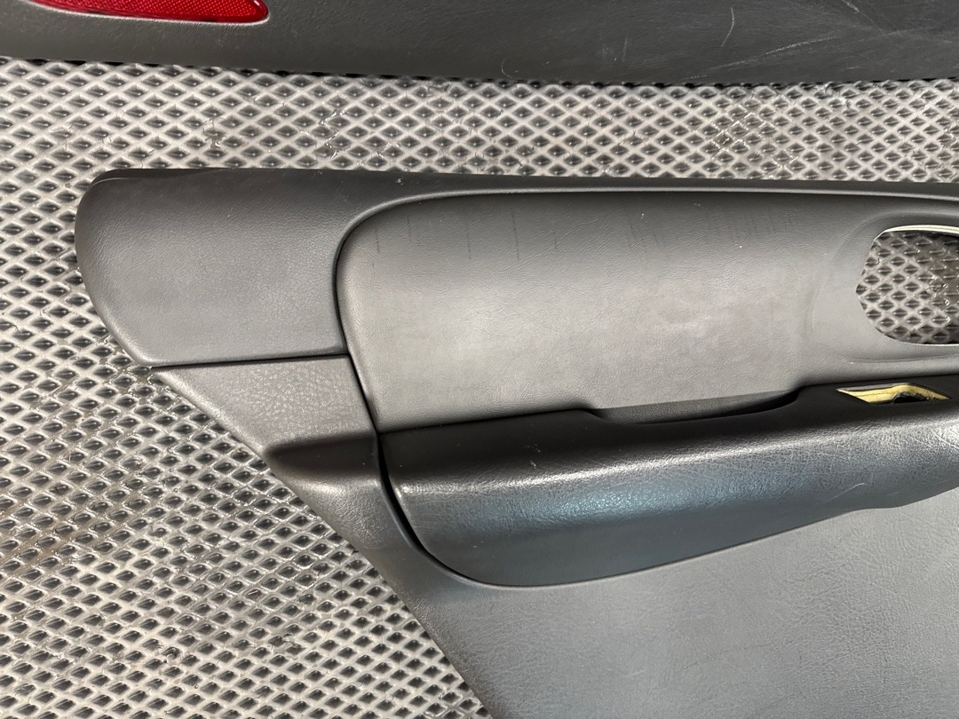 Комплект обшивок дверей, 15430 рублей, Красноярск