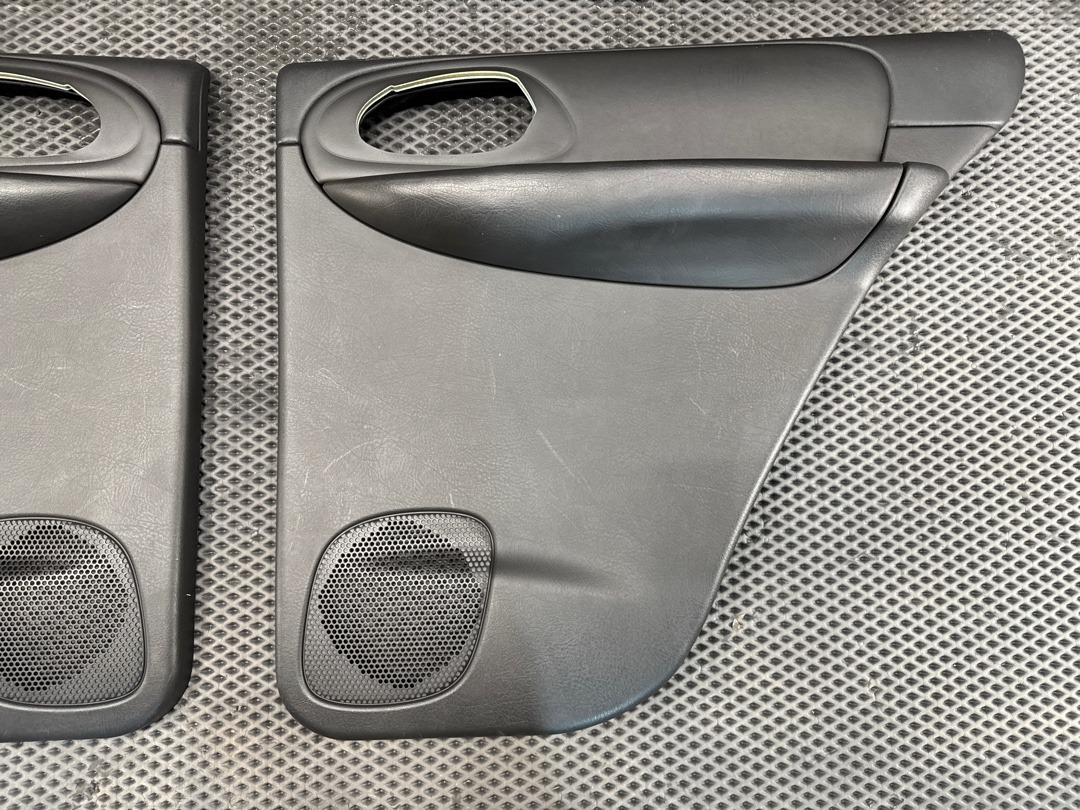 Комплект обшивок дверей, 15430 рублей, Красноярск