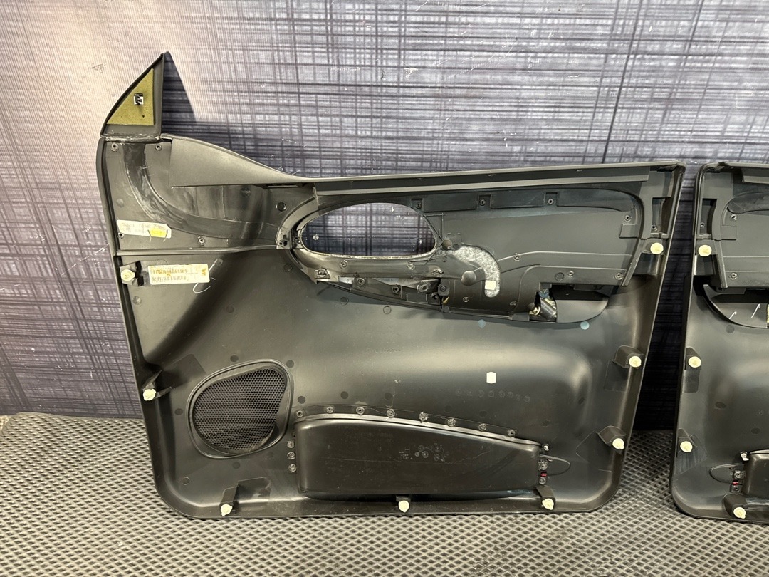 Комплект обшивок дверей, 15430 рублей, Красноярск