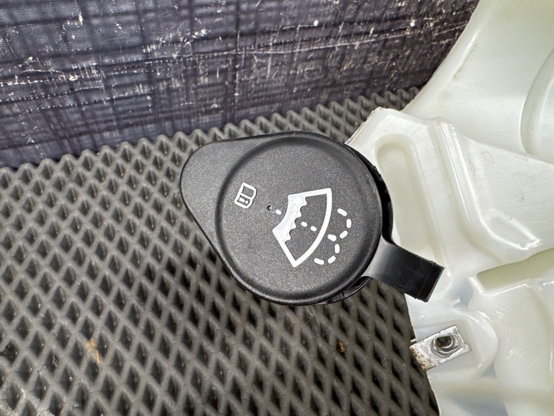 Бачок омывателя, 2110 рублей, Красноярск