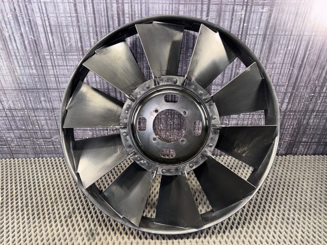 Вентилятор радиатора, 8610 рублей, Красноярск