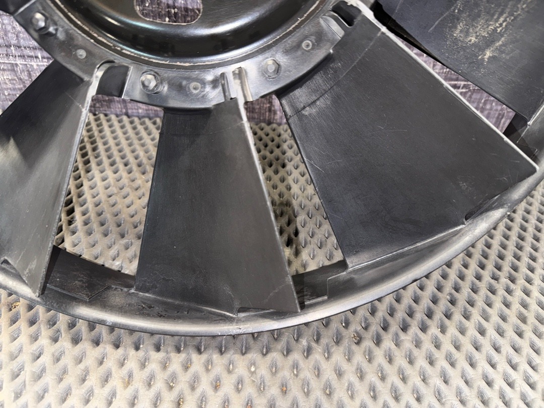 Вентилятор радиатора, 8610 рублей, Красноярск