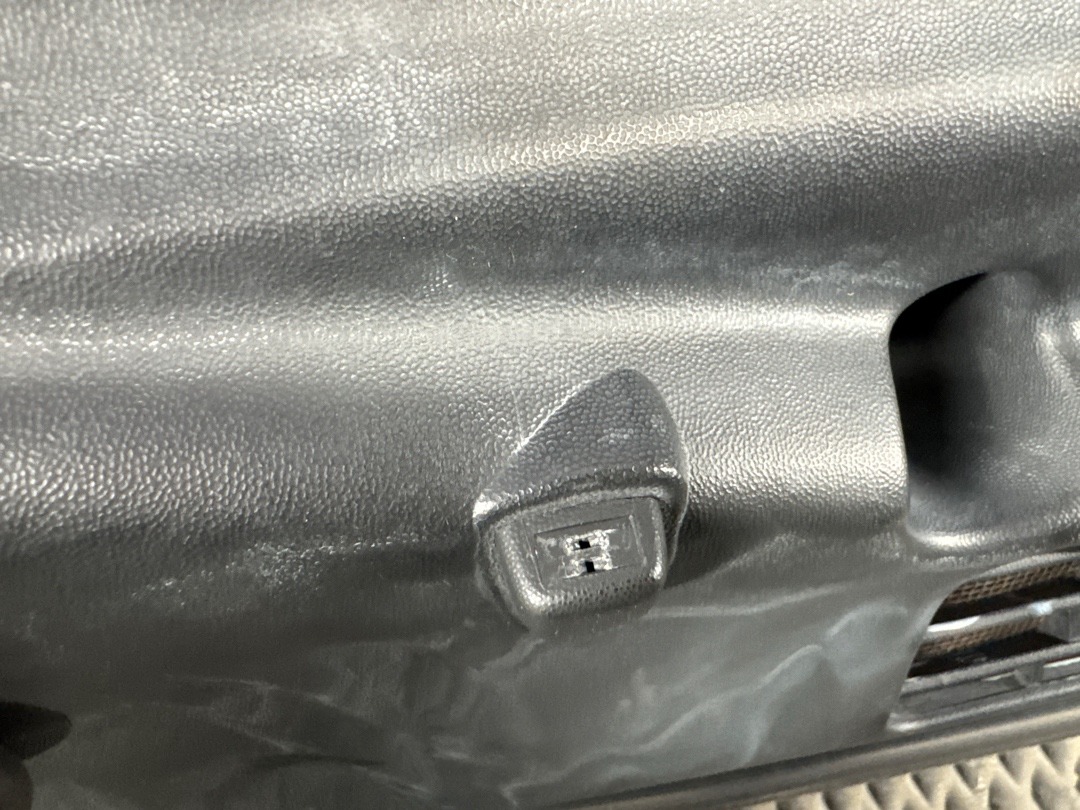 Решетка под лобовое стекло, 2360 рублей, Красноярск