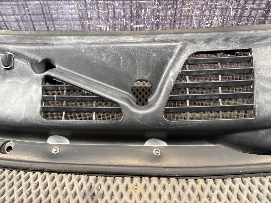 Решетка под лобовое стекло, 2360 рублей, Красноярск