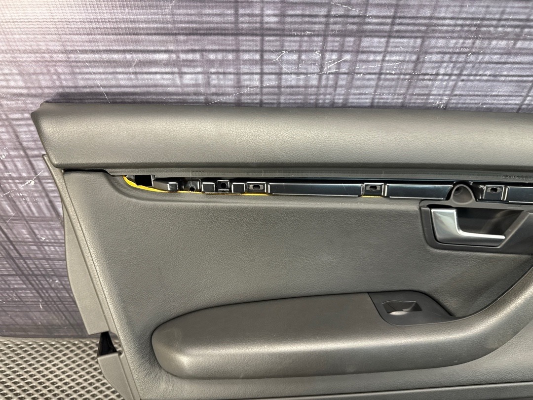 Комплект обшивок дверей, 7860 рублей, Красноярск