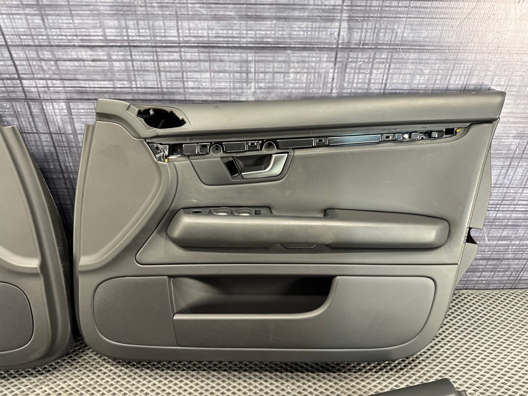 Комплект обшивок дверей, 7860 рублей, Красноярск