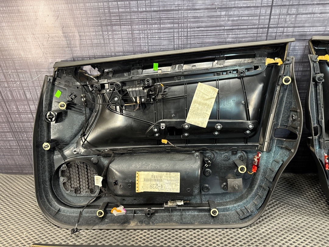 Комплект обшивок дверей, 7860 рублей, Красноярск