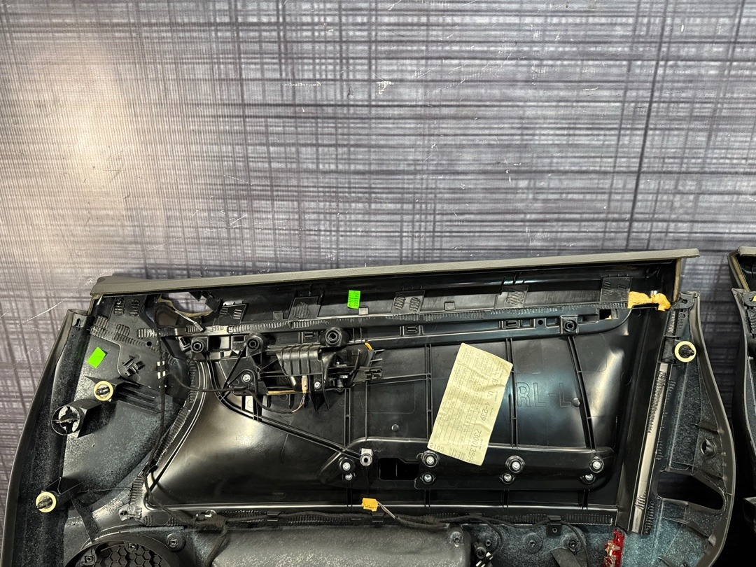 Комплект обшивок дверей, 7860 рублей, Красноярск