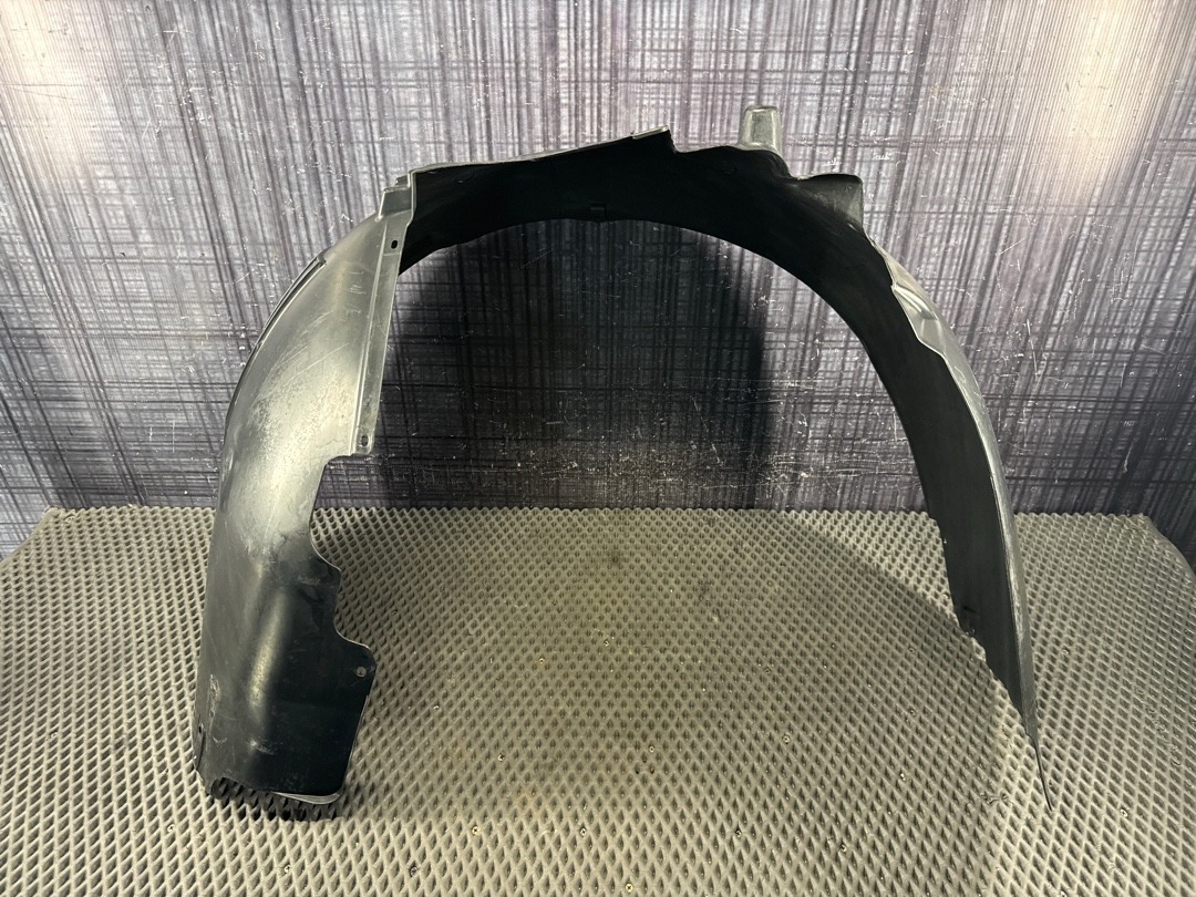 Подкрылок, 3770 рублей, Красноярск