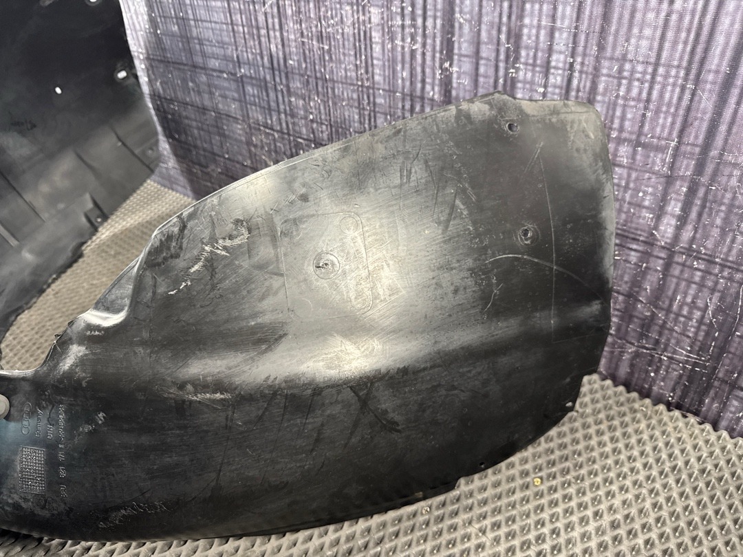 Подкрылок, 3770 рублей, Красноярск