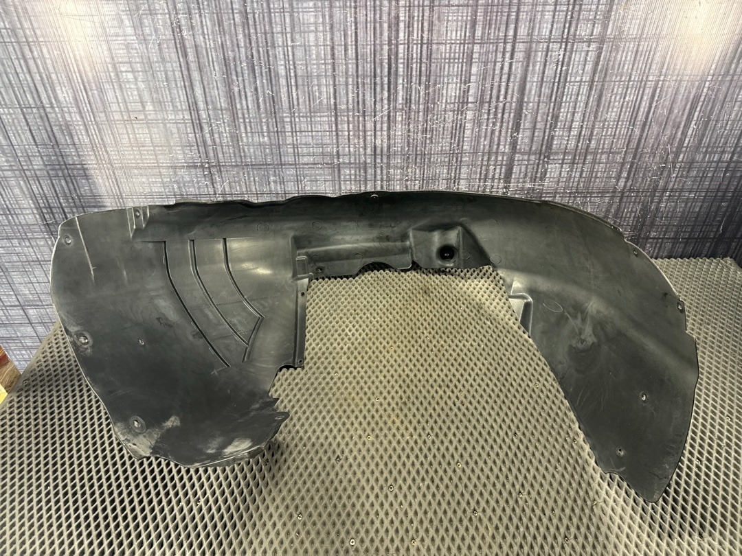 Подкрылок, 3770 рублей, Красноярск