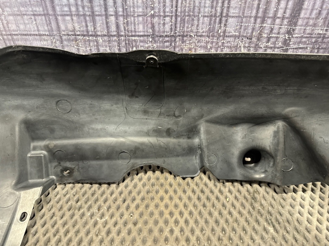 Подкрылок, 3770 рублей, Красноярск