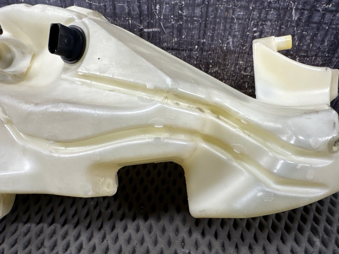 Бачок омывателя, 2030 рублей, Красноярск