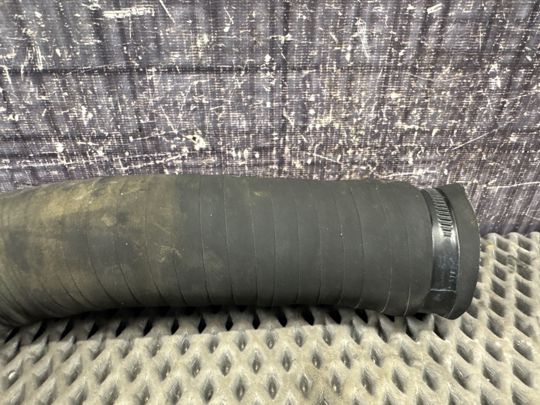 Патрубок интеркуллера, 810 рублей, Красноярск