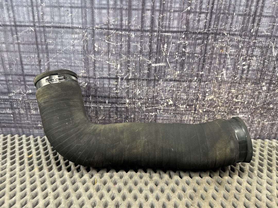 Патрубок интеркуллера, 810 рублей, Красноярск