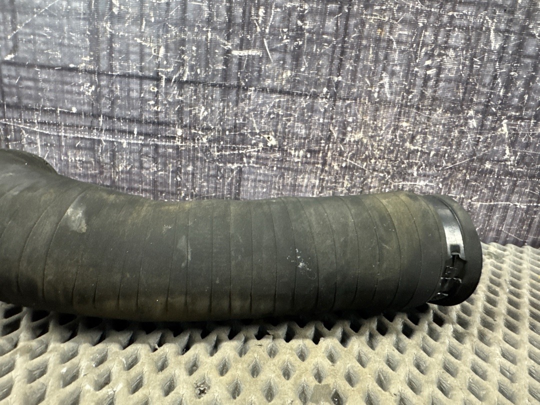 Патрубок интеркуллера, 810 рублей, Красноярск