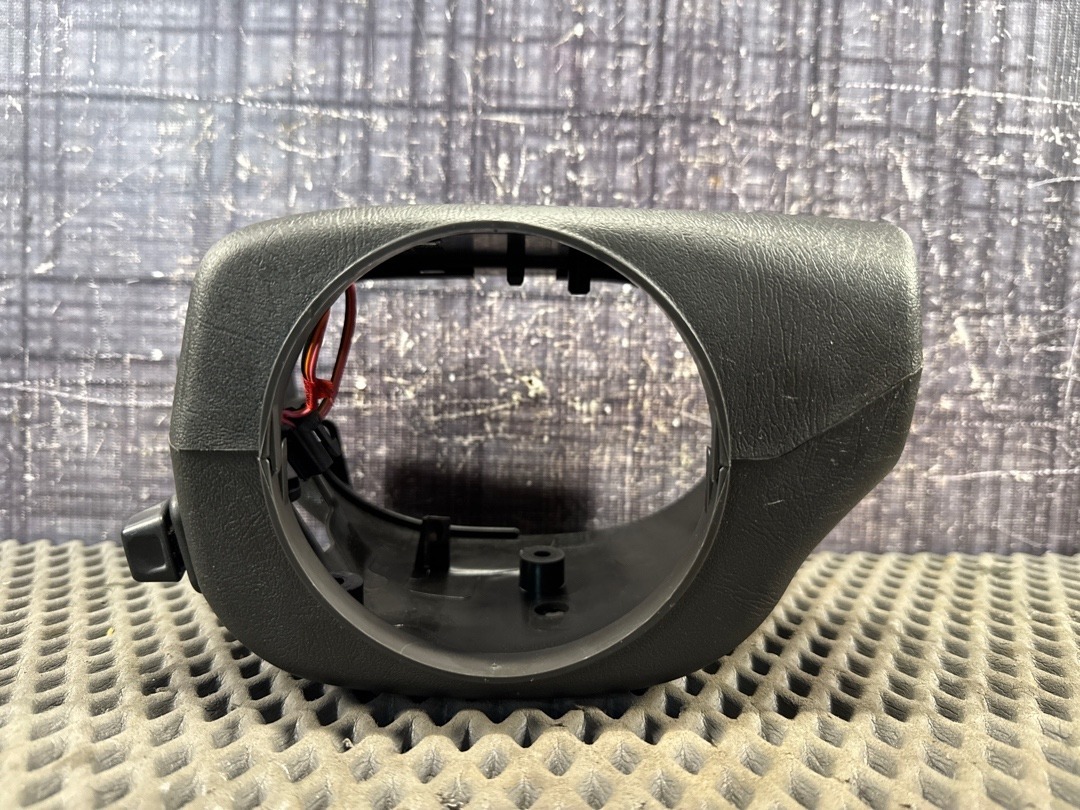 Кожух рулевой колонки, 1360 рублей, Красноярск