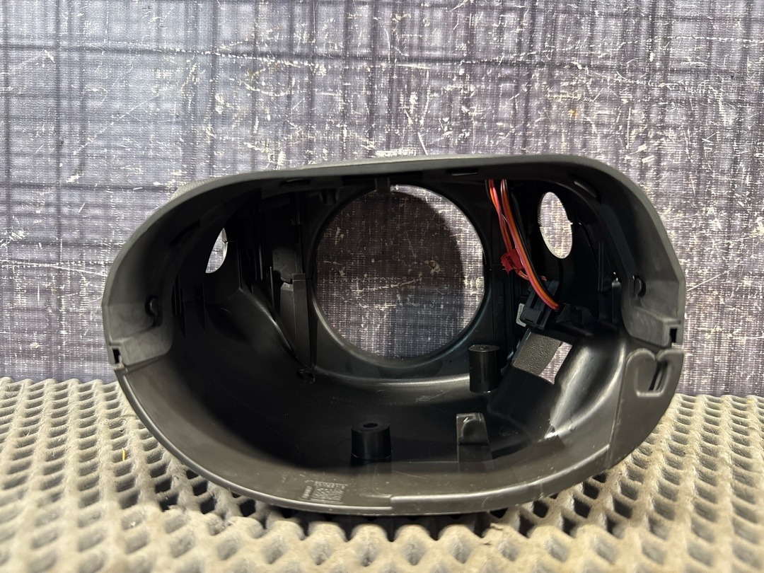 Кожух рулевой колонки, 1360 рублей, Красноярск