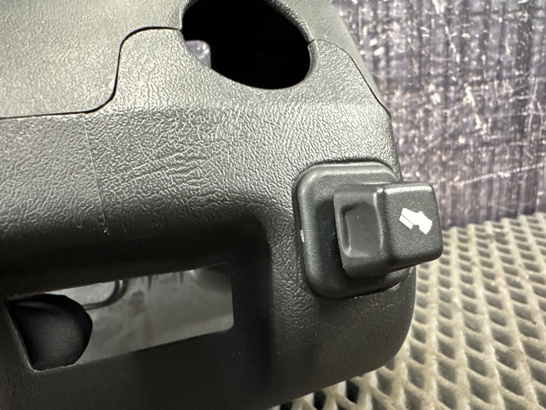 Кожух рулевой колонки, 1360 рублей, Красноярск