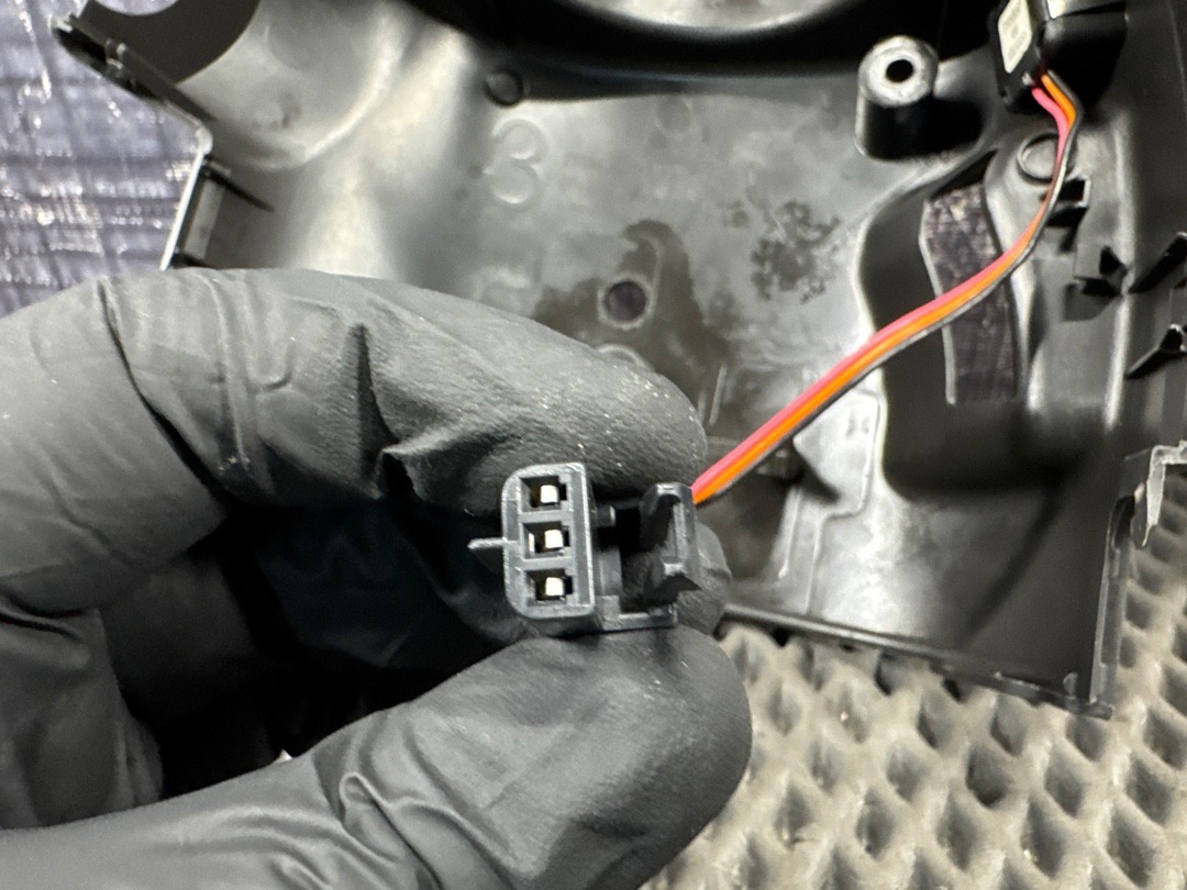 Кожух рулевой колонки, 1360 рублей, Красноярск