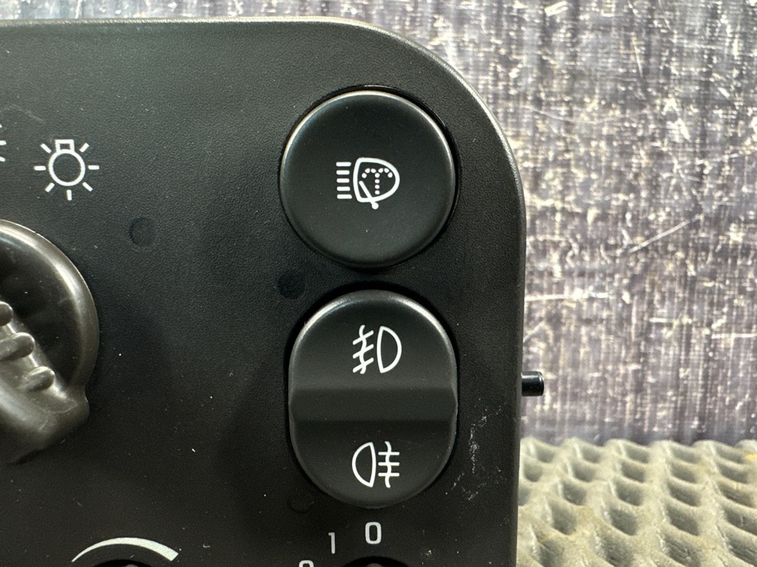 Переключатель света, 4610 рублей, Красноярск