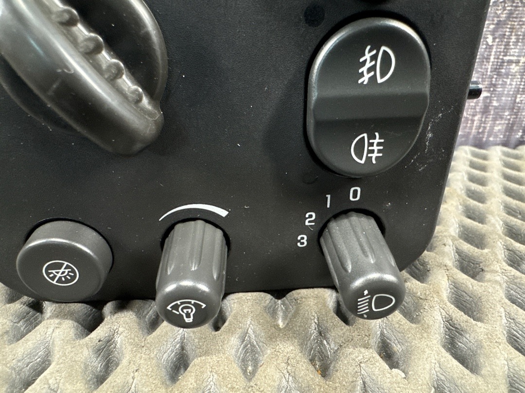 Переключатель света, 4610 рублей, Красноярск