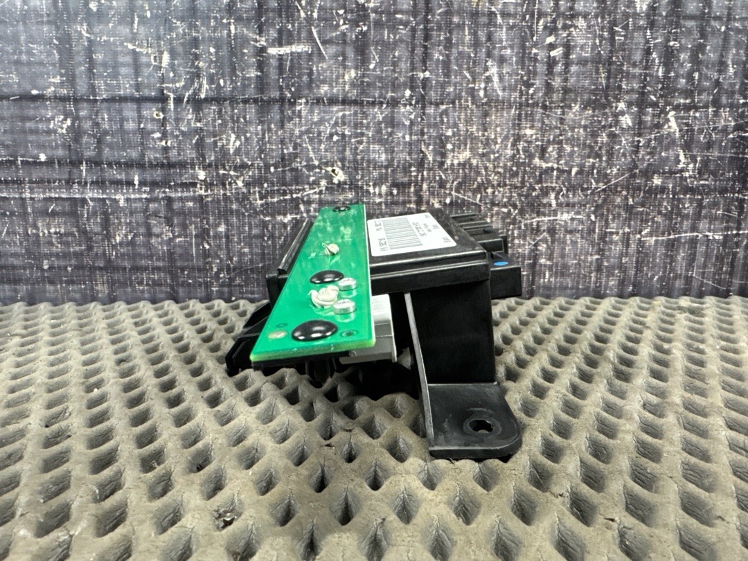 Блок управления центральным замком, 1720 рублей, Красноярск