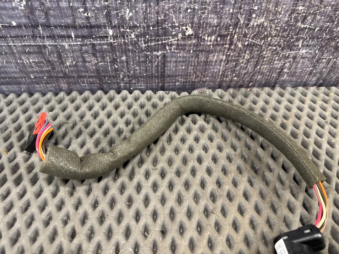 Кнопка регулировки зеркал, 1820 рублей, Красноярск