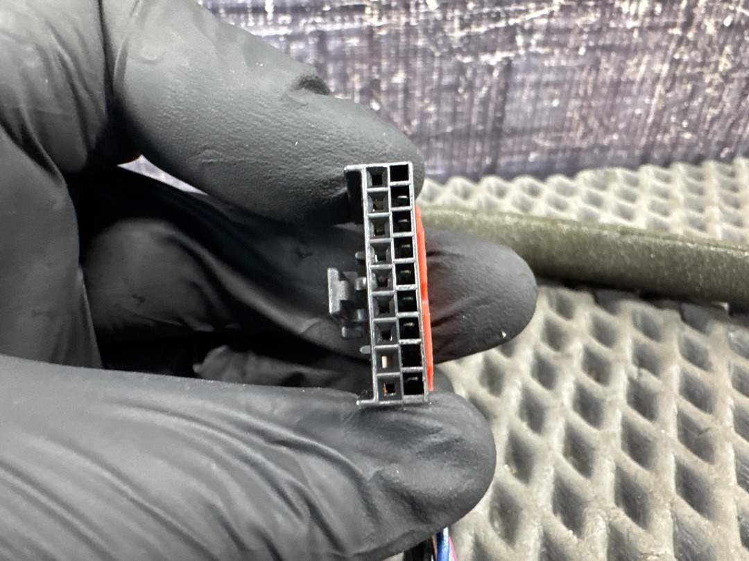 Кнопка регулировки зеркал, 1820 рублей, Красноярск