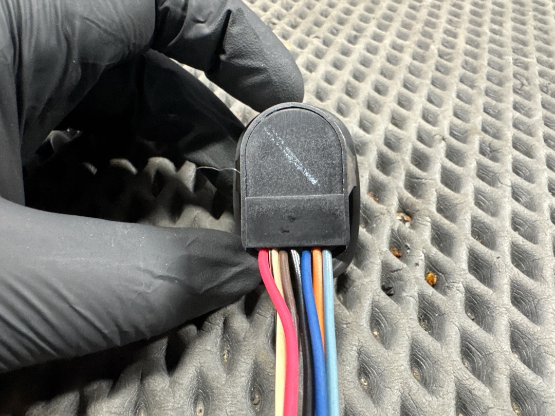 Кнопка регулировки зеркал, 1820 рублей, Красноярск