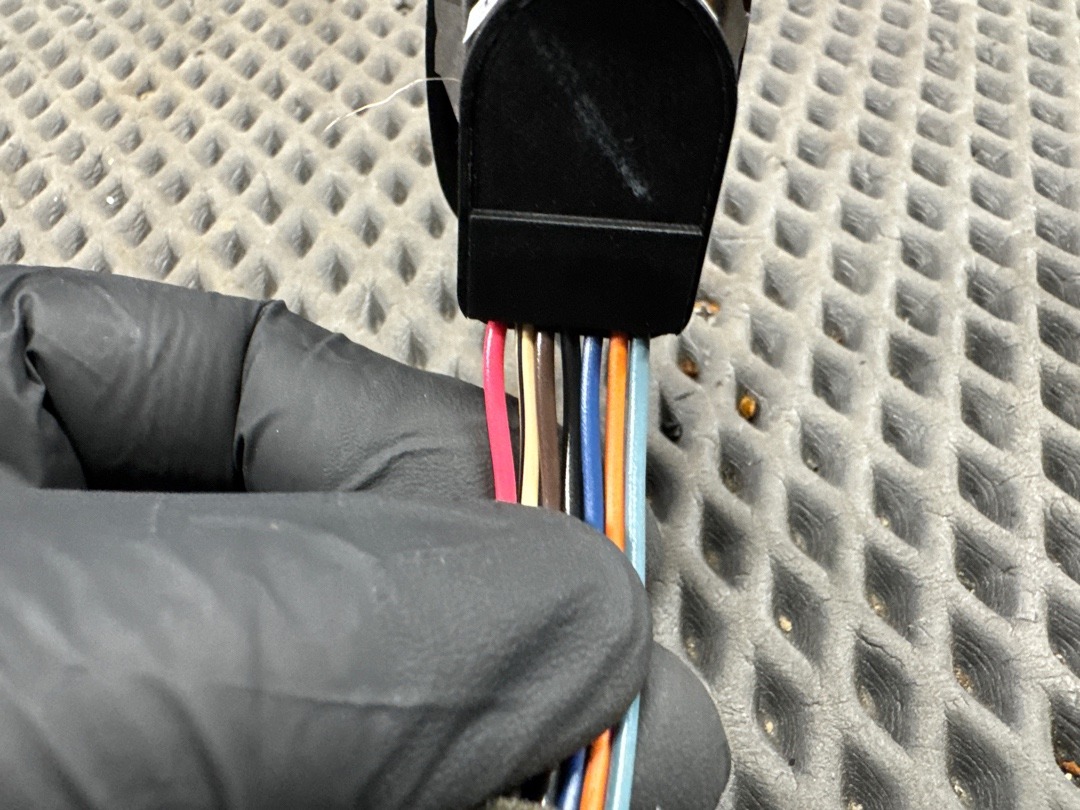 Кнопка регулировки зеркал, 1820 рублей, Красноярск