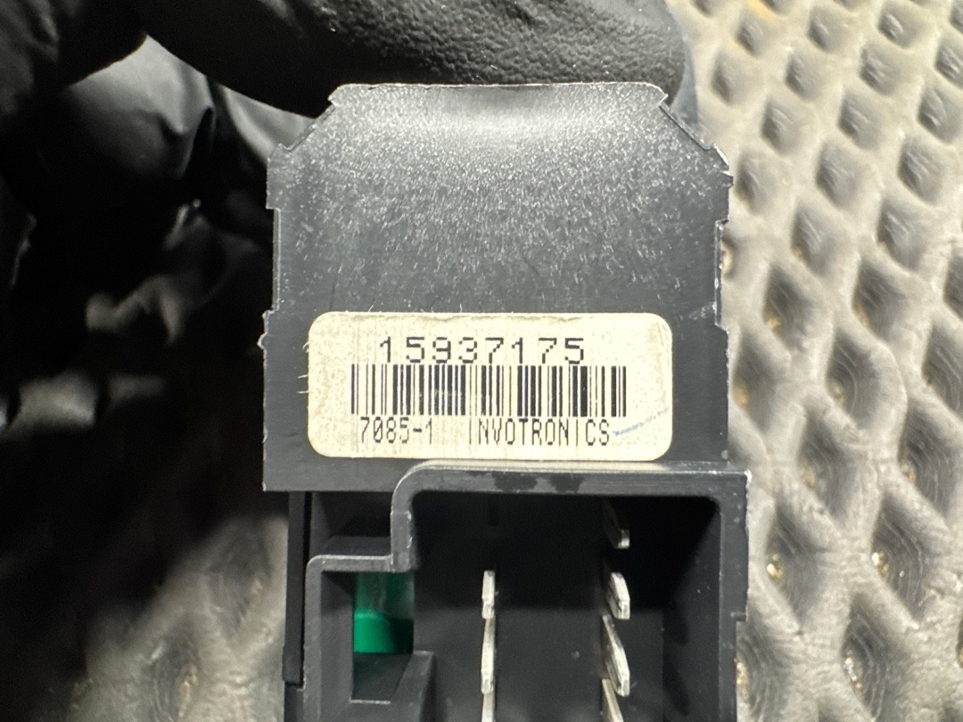 Кнопка стеклоподъемника, 580 рублей, Красноярск