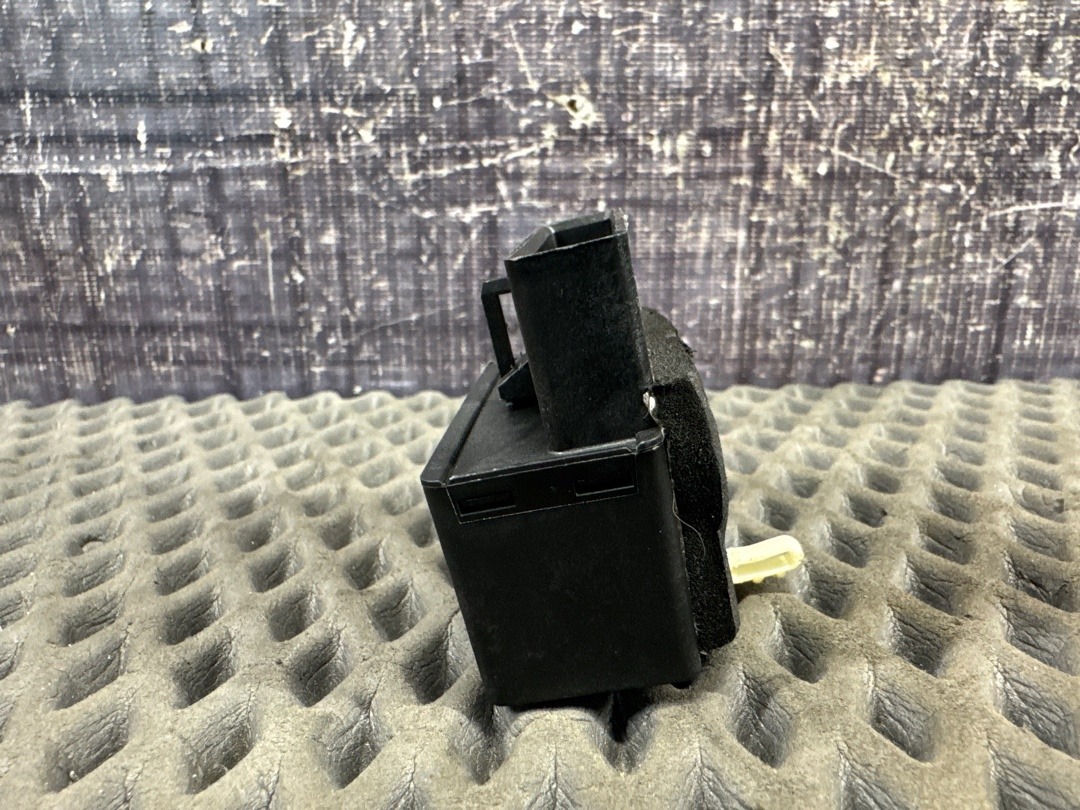 Реле, 640 рублей, Красноярск