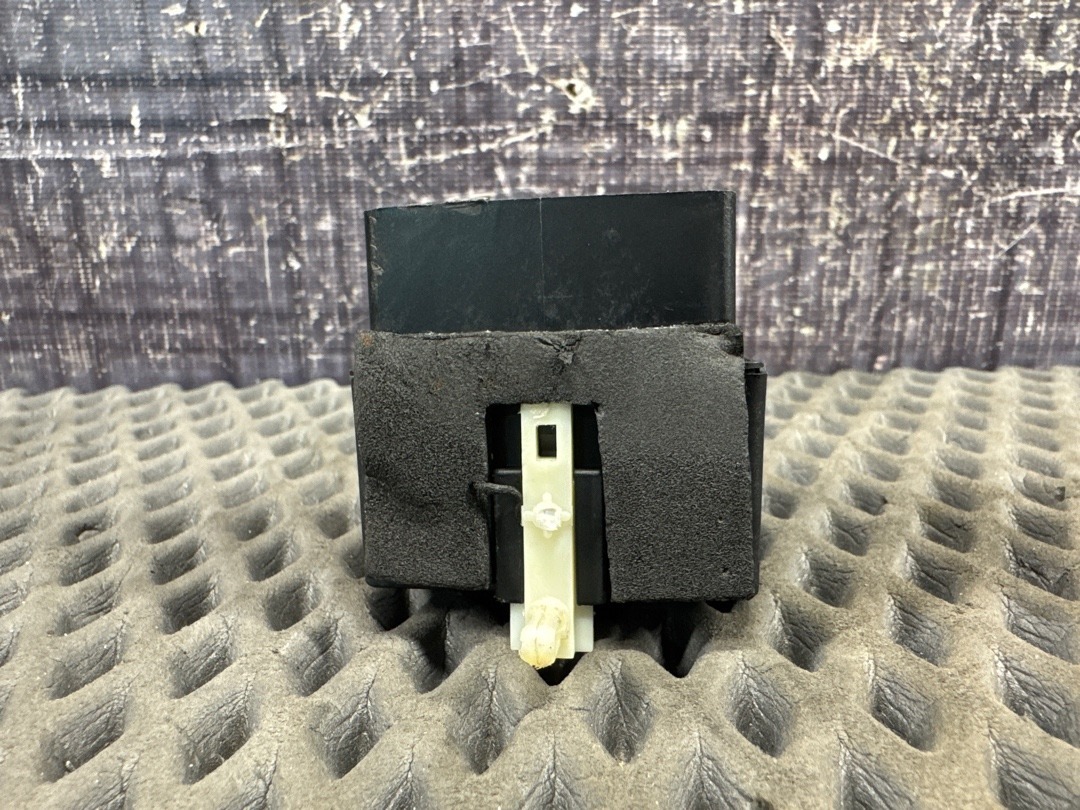 Реле, 640 рублей, Красноярск