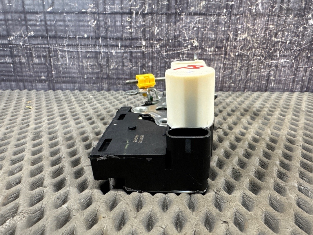 Замок двери, 3040 рублей, Красноярск