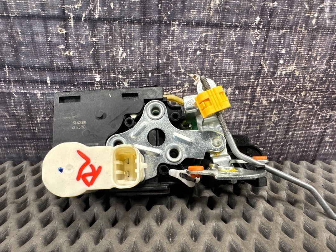 Замок двери, 3040 рублей, Красноярск