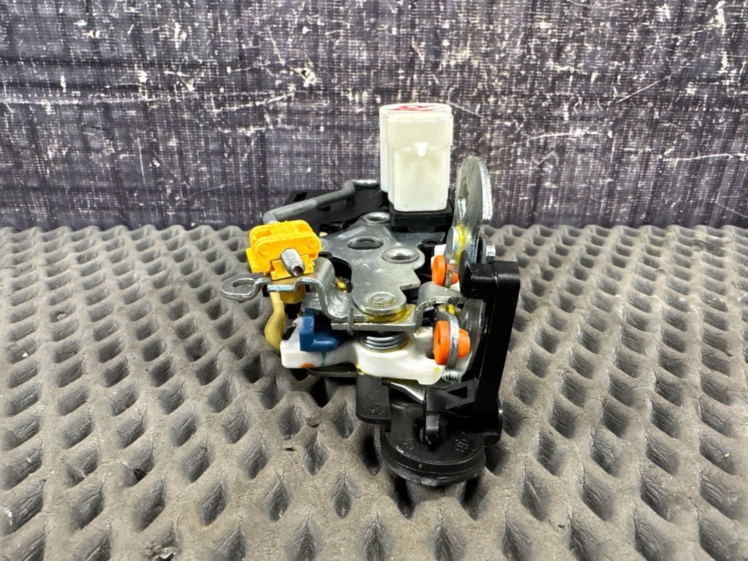 Замок двери, 3040 рублей, Красноярск