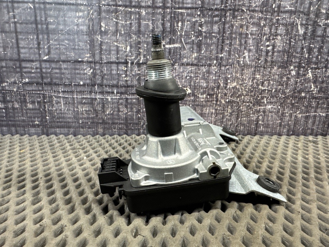 Мотор стеклоочистителя, 6870 рублей, Красноярск