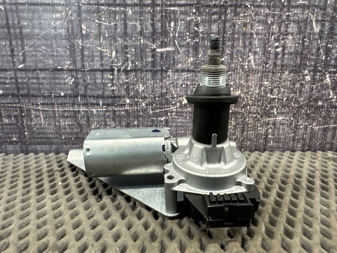 Мотор стеклоочистителя, 6870 рублей, Красноярск