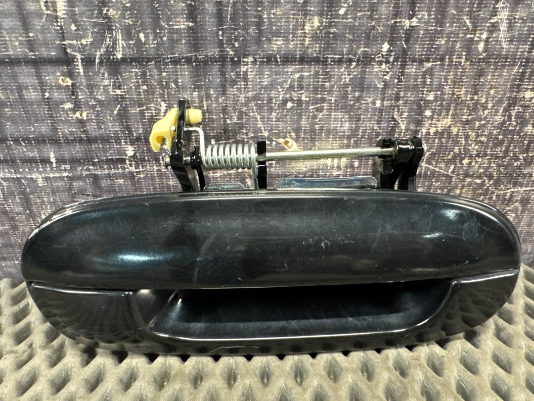 Ручка двери внешняя, 1440 рублей, Красноярск