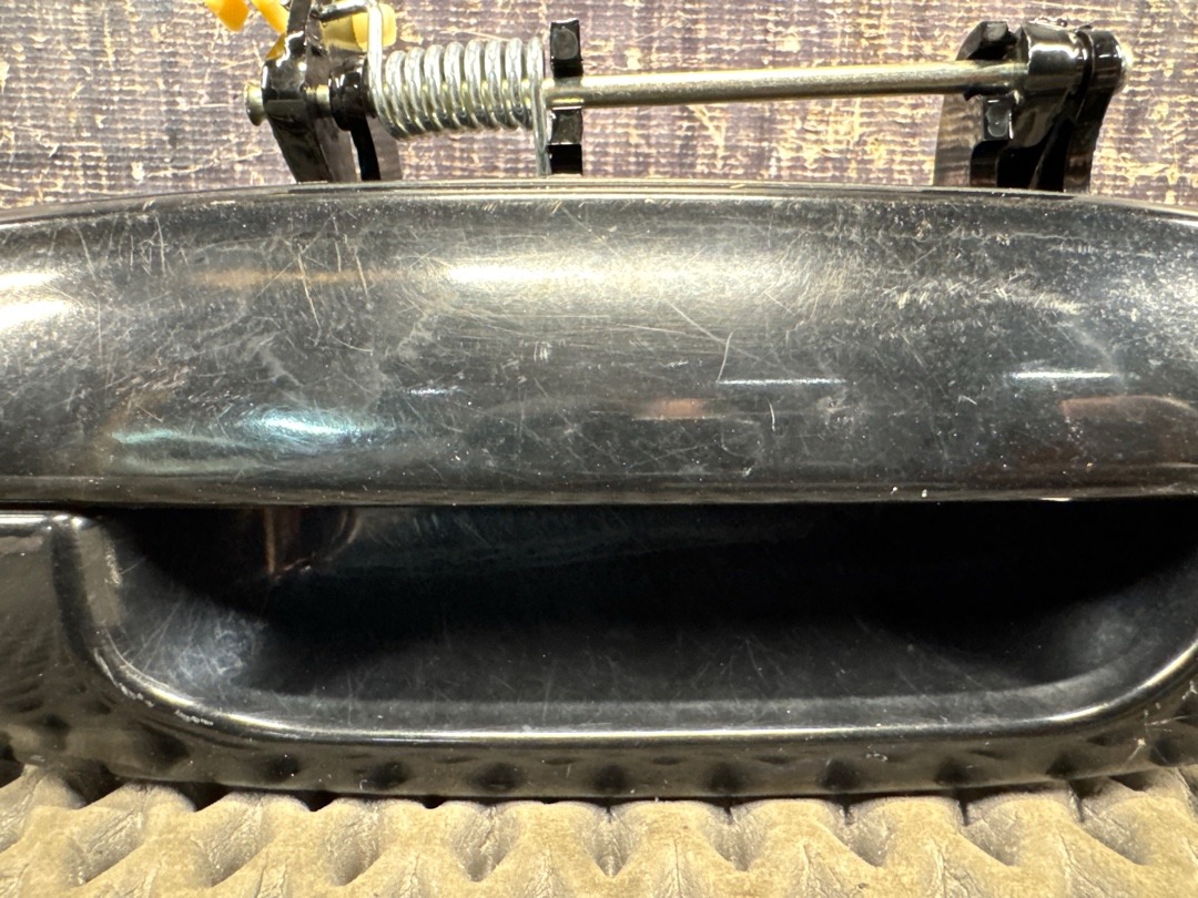 Ручка двери внешняя, 1440 рублей, Красноярск