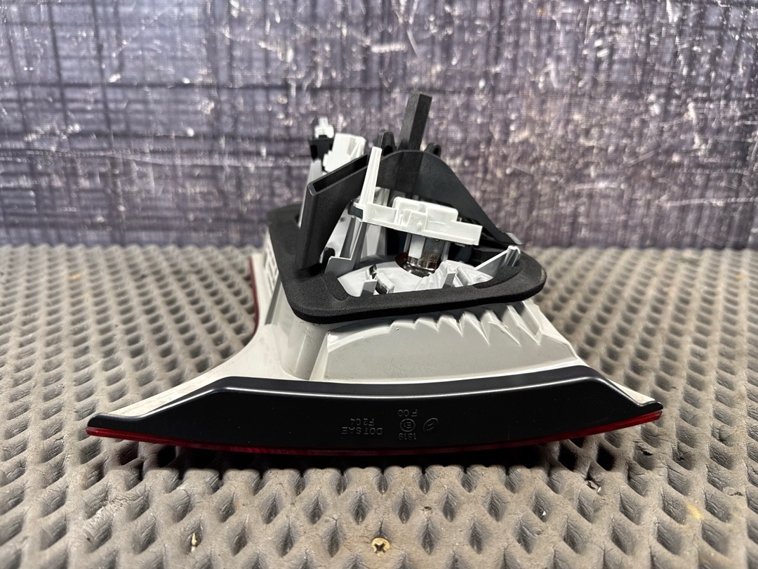 Фонарь в крышку багажника, 2110 рублей, Красноярск